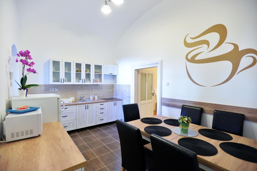 Foter Apartman เอ็กเกอร์ ภายนอก รูปภาพ