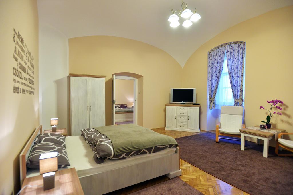 Foter Apartman เอ็กเกอร์ ภายนอก รูปภาพ